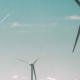 Windenergie zählt als eine der wichtigsten nachhaltigen Energiequellen der Zukunft. Wir sagen Dir, was Du darüber wissen musst.