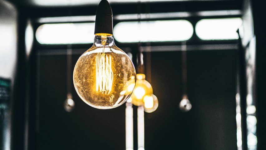 Licht im Glaskolben - Erfahre alles zum Energieanbieter wechsel